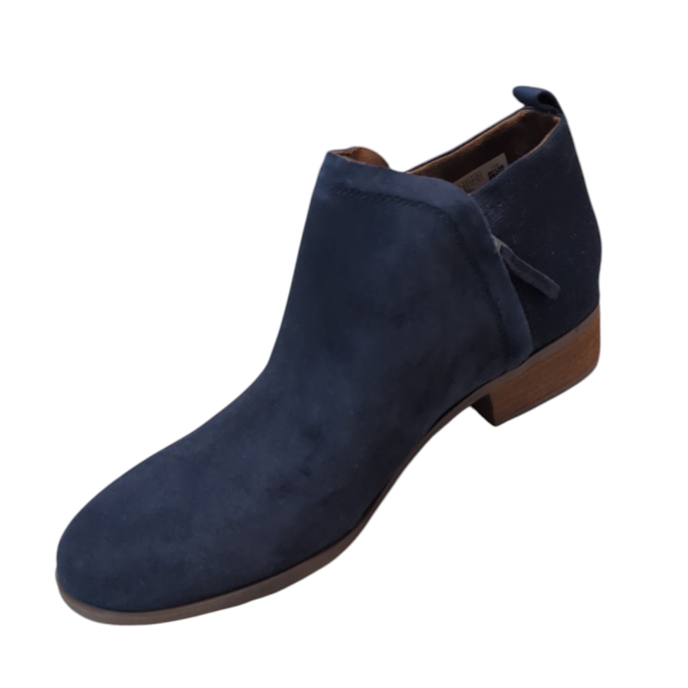 Toms, Navy Blue Brushed Fabric Ankle Booties. Size 12